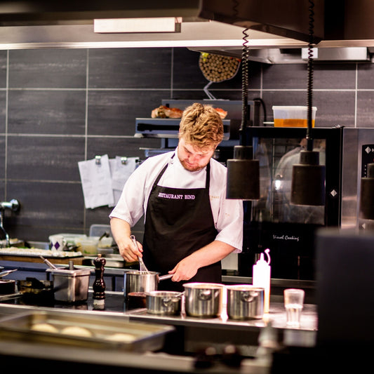 Diferencia Kitchen Lab: Asesoría integral en equipamiento para cocinas profesionales