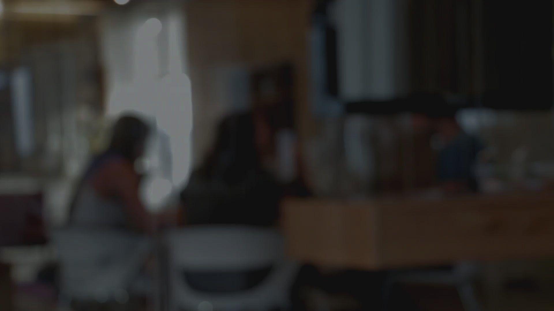 Cargar video: historia de kitchen lab